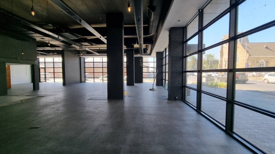 To Let Commercial Property for Rent in Woodstock Western Cape
